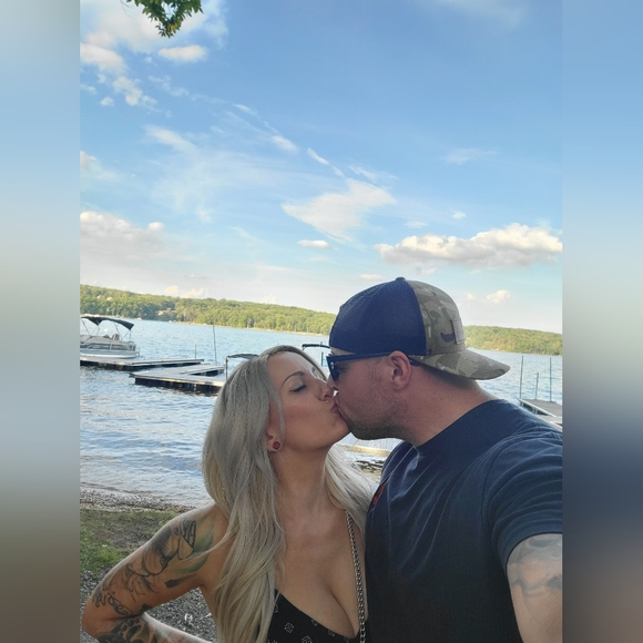 Meet your Posher, Amber - Picture 4 of 13